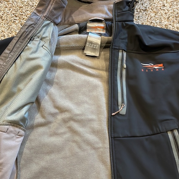 Sitka Jacket - Picture 2 of 2